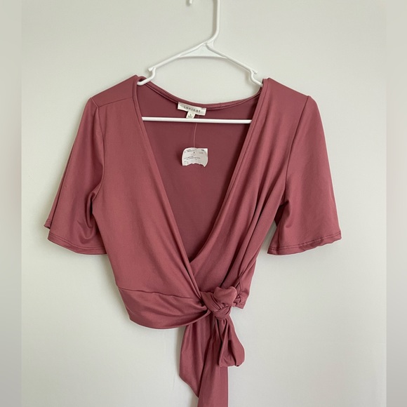 NWT Mauve Crop Top with Side Tie - Picture 4 of 6